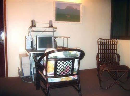 ג'ורג'טאון Kanuku Suites Hotel & Apartment מראה חיצוני תמונה