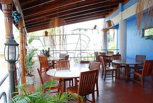 ג'ורג'טאון Kanuku Suites Hotel & Apartment מראה חיצוני תמונה